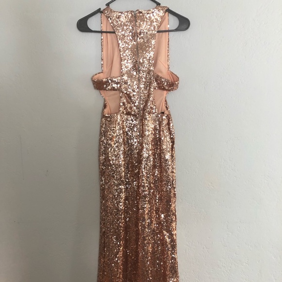 Gold sequenced prom dress - Picture 2 of 3